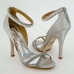 NIB Badgley Mischka Decadence Crystal Sandals 👠